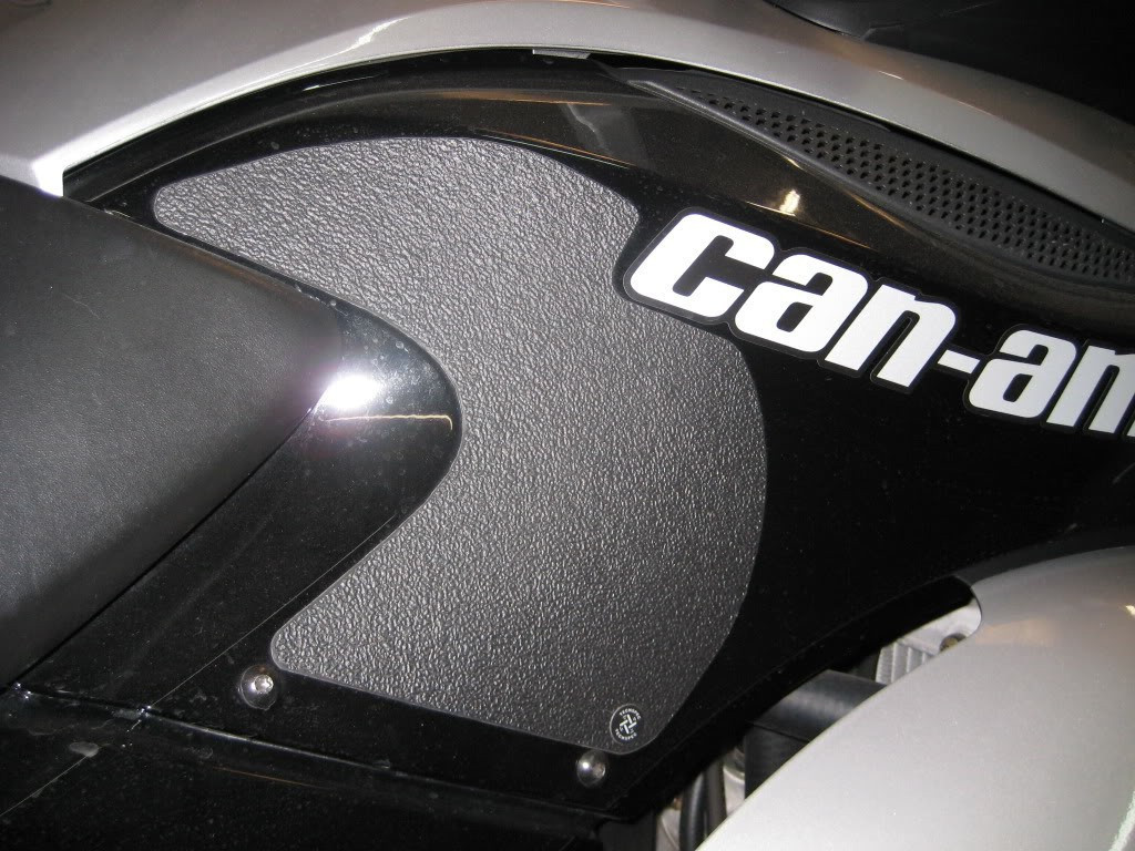 TechSpec Tank Grip Pads for the CAN-AM spyder TechSpec Tank Grip Pads for the CAN-AM spyder