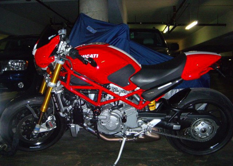 TechSpec Tank Grip Pads for the Ducati Monster (98-08) TechSpec Tank Grip Pads for the Ducati Monster (98-08)