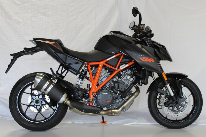TechSpec Tank Grip Pads for the KTM 1290 Super Duke R (14-19) TechSpec Tank Grip Pads for the KTM 1290 Super Duke R (14-19)