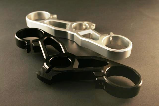 AEM FACTORY - DUCATI 899 / 959 /1199 / 1299 PANIGALE UPPER TRIPLE