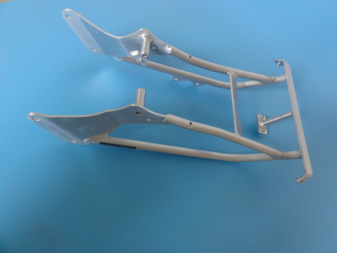 Motoholders Subframe for Suzuki GSX-R600 / GSX-R750 (04-05) Motoholders Subframe for Suzuki GSX-R600 / GSX-R750 (04-05)