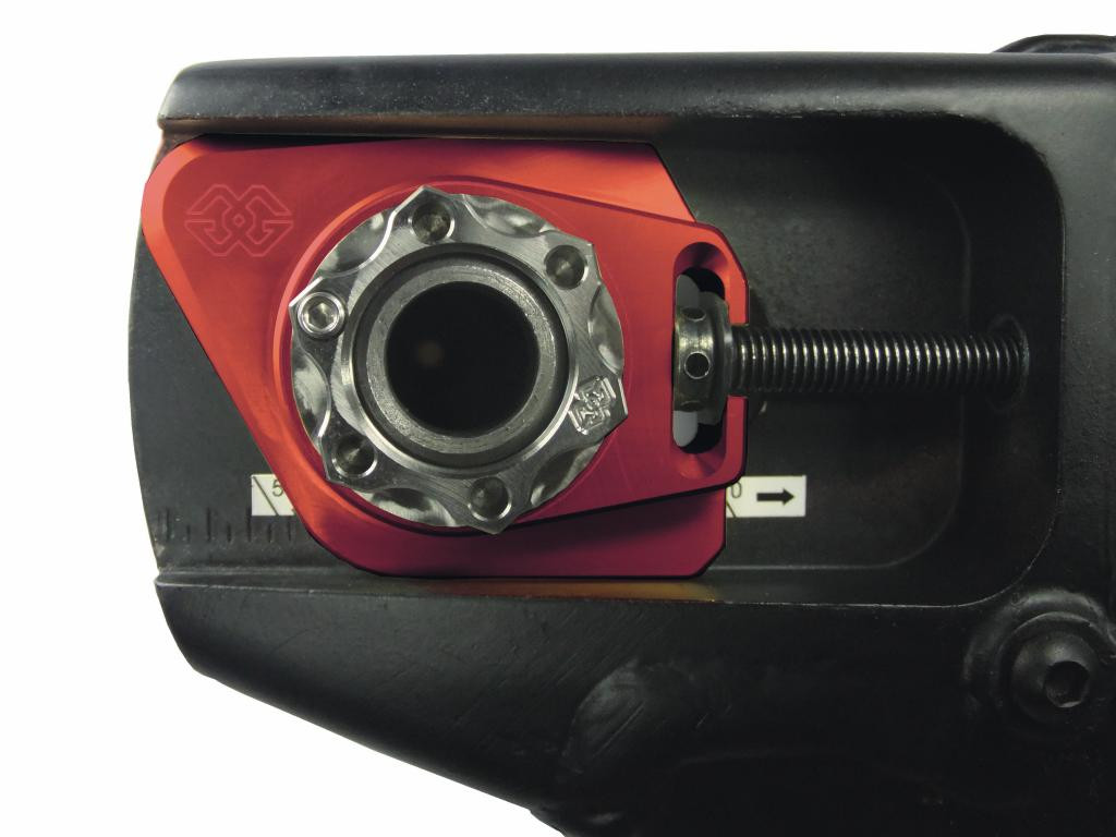 Gilles AXB Chain Adjuster for the Suzuki GSF 1250 Bandit GSXR 600 (19962006) GSXR 750 (1996