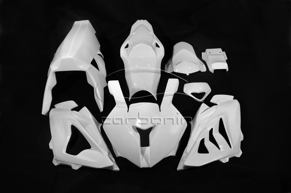 CARBONIN AVIO FIBER RACE BODYWORK FOR BMW S1000RR (2015-18) CARBONIN AVIO FIBER RACE BODYWORK FOR BMW S1000RR (2015-18)