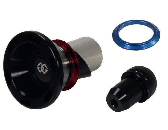 Gilles AP.GTA Front axle Crash Pads for the BMW S1000R, S1000RR, and HP4 Gilles AP.GTA Front axle Crash Pads for the BMW S1000R, S1000RR, and HP4