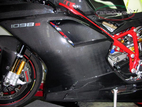 CARBONVANI - DUCATI 848 / 1098 & 1198 CARBON FIBER SBK LH SIDE PANEL (2007-13) CARBONVANI - DUCATI 848 / 1098 & 1198 CARBON FIBER SBK LH SIDE PANEL (2007-13)