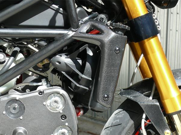 CARBONVANI - DUCATI MONSTER CARBON FIBER COOLER COVERS FOR S4/S4R/S4RS CARBONVANI - DUCATI MONSTER CARBON FIBER COOLER COVERS FOR S4/S4R/S4RS