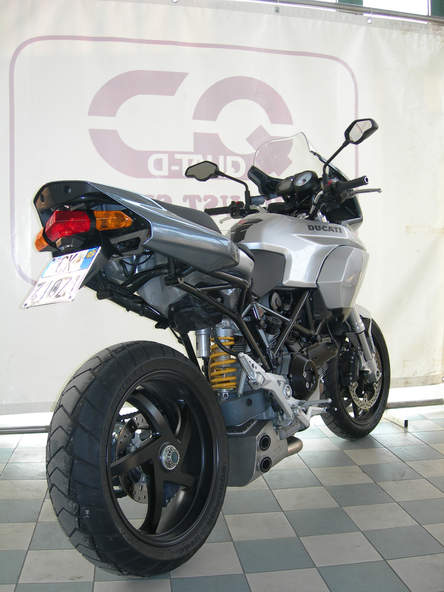 QD Exhaust EX-BOX Complete System - DUCATI MULTISTRADA 1000 DS and 1100 DS QD Exhaust EX-BOX Complete System - DUCATI MULTISTRADA 1000 DS and 1100 DS