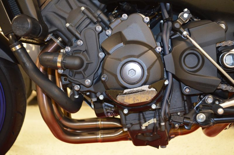 Fz 09 stator cover shop