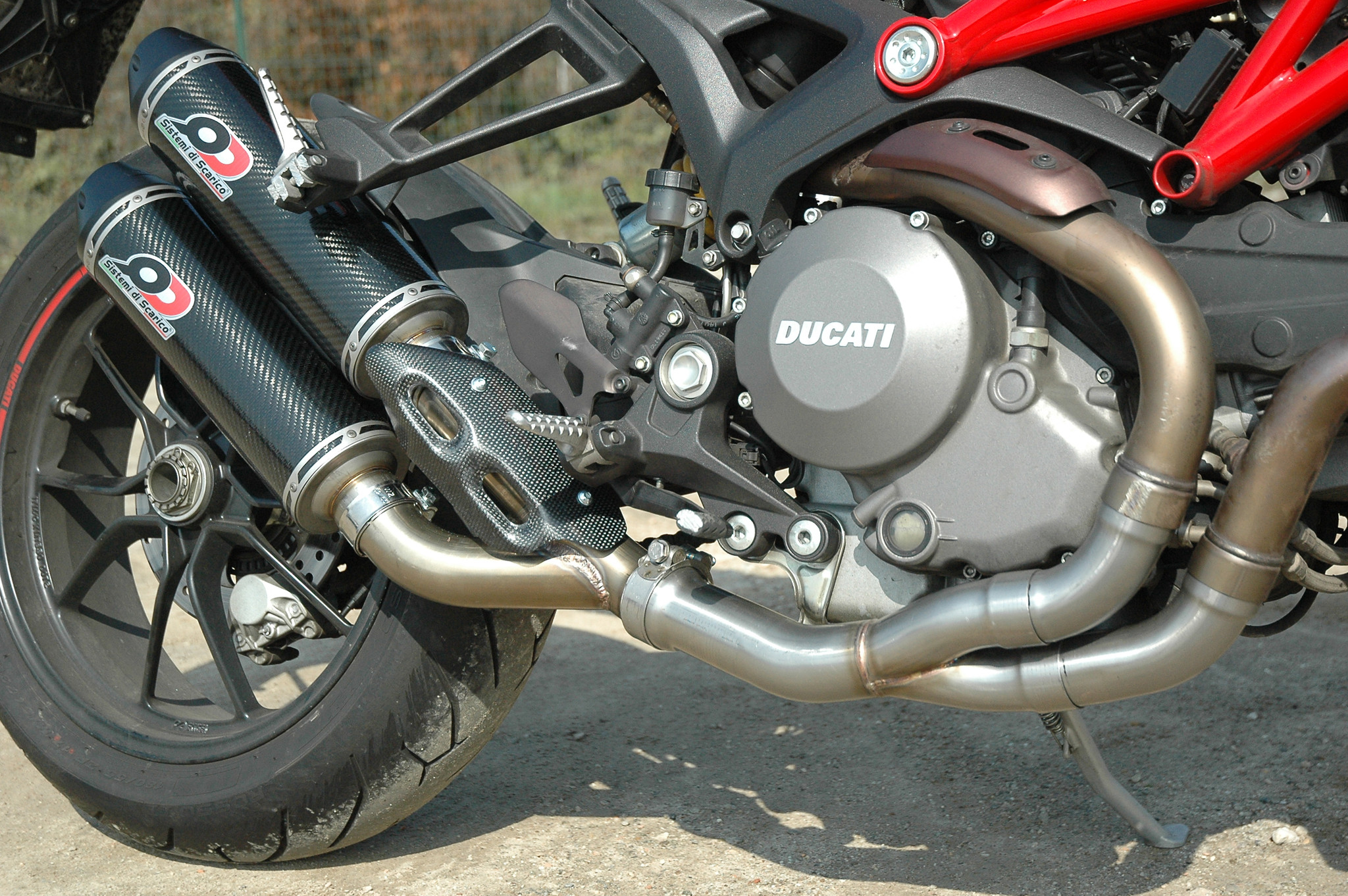QD Exhaust Magnum System - Ducati MONSTER 1200 (2014-16) & 821 (2014-17) DISCO QD Exhaust Magnum System - Ducati MONSTER 1200 (2014-16) & 821 (2014-17) DISCO