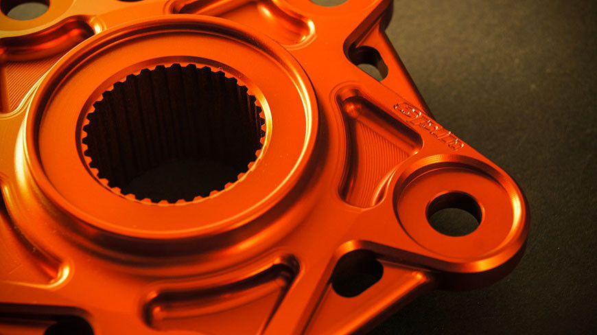 AEM FACTORY - MV AGUSTA SPIN BILLET ALUMINUM HUB FLANGE (01-09 and 2017+ with adapter) AEM FACTORY - MV AGUSTA SPIN BILLET ALUMINUM HUB FLANGE (01-09 and 2017+ with adapter)