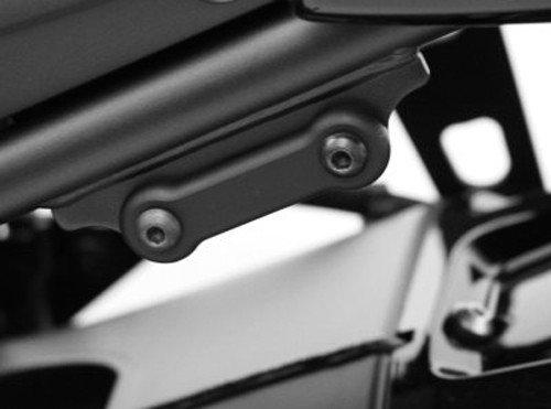 R&G Racing Rear Left & Right Footrest Blanking Plates for Yamaha FZ8 '11-'14 R&G Racing Rear Left & Right Footrest Blanking Plates for Yamaha FZ8 '11-'14