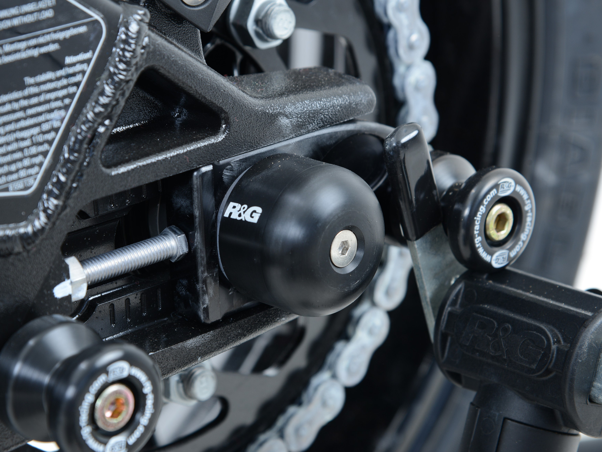 R&G Racing Rear Axle Sliders / Protectors For BMW S1000RR '11-'14 S1000R '14-'15 Suzuki GSX-R600 '06-'17 GSX-R750 '06-'17 & GSX-R1000 '05-'16 R&G Racing Rear Axle Sliders / Protectors For BMW S1000RR '11-'14 S1000R '14-'15 Suzuki GSX-R600 '06-'17 GSX-R750 '06-'17 & GSX-R1000 '05-'16