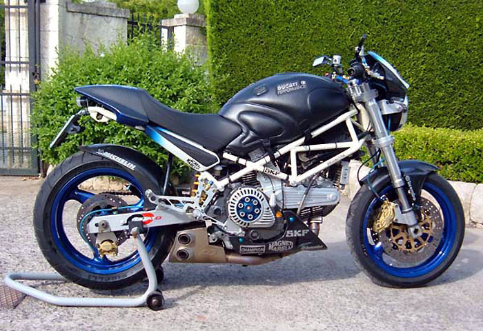 QD Exhaust EX-BOX Complete System - DUCATI MONSTER 1000 and SportClassic QD Exhaust EX-BOX Complete System - DUCATI MONSTER 1000 and SportClassic