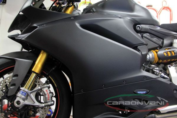 CARBONVANI - DUCATI 899 PANIGALE CARBON FIBER RACING LH SIDE PANEL CARBONVANI - DUCATI 899 PANIGALE CARBON FIBER RACING LH SIDE PANEL