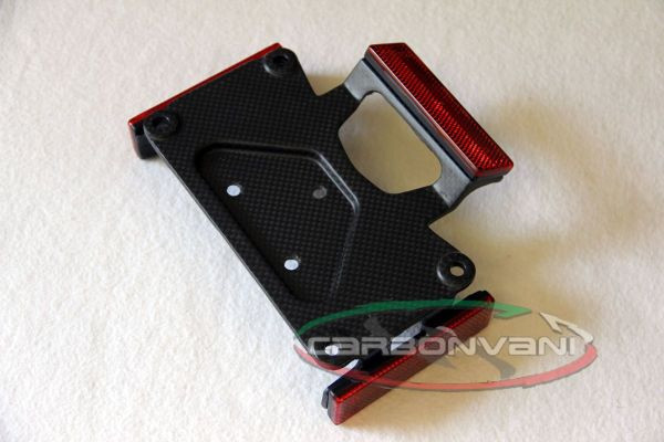 CARBONVANI - DUCATI MONSTER 1200 CARBON FIBER LICENCE PLATE HOLDER AND LIGHT CASE (lights not incl) CARBONVANI - DUCATI MONSTER 1200 CARBON FIBER LICENCE PLATE HOLDER AND LIGHT CASE (lights not incl)