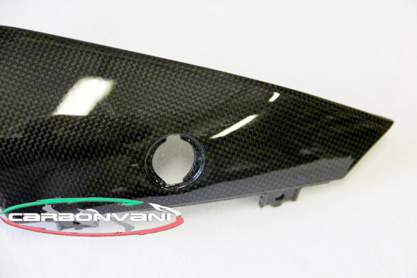 CARBONVANI - DUCATI XDIAVEL CARBON FIBER TAIL RH SIDE CARBONVANI - DUCATI XDIAVEL CARBON FIBER TAIL RH SIDE