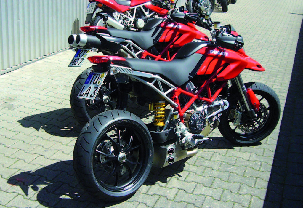 ducati hypermotard 1100 exhaust