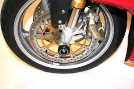 R&G Racing Axle Sliders (front) Benelli Tornado Novecento Tre R&G Racing Axle Sliders (front) Benelli Tornado Novecento Tre