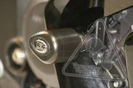 R&G Racing Aero Style Frame Sliders for Yamaha FZ6 Fazer with no lower fairing '04-'09 R&G Racing Aero Style Frame Sliders for Yamaha FZ6 Fazer with no lower fairing '04-'09