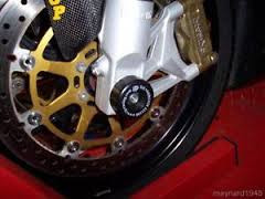 R&G Racing Axle Sliders (front) Benelli TNT / Tornado R&G Racing Axle Sliders (front) Benelli TNT / Tornado