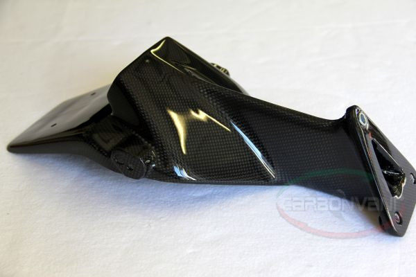CARBONVANI - MV AGUSTA F4 CARBON FIBER LICENCE PLATE HOLDER (LIGHTS NOT INCLUDED) (>2009) CARBONVANI - MV AGUSTA F4 CARBON FIBER LICENCE PLATE HOLDER (LIGHTS NOT INCLUDED) (>2009)