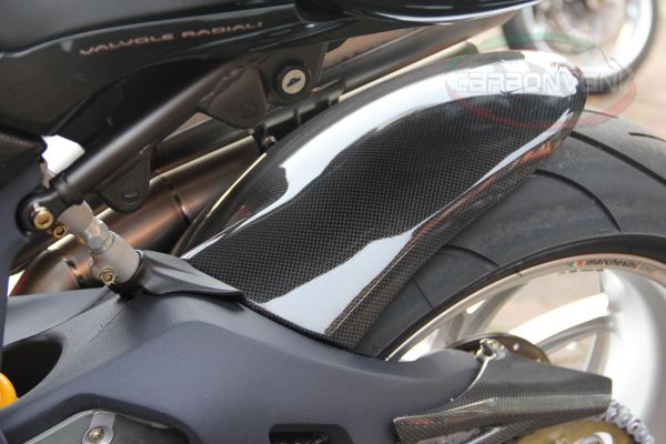 CARBONVANI - MV AGUSTA F4 CARBON FIBER REAR HUGGER (>2009) CARBONVANI - MV AGUSTA F4 CARBON FIBER REAR HUGGER (>2009)