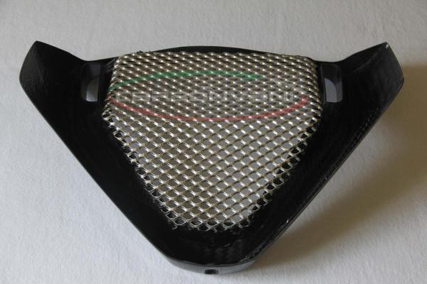 CARBONVANI - MV AGUSTA BRUTALE BRUTALE 4 CYLINDER (ALL MODELS) CARBON FIBER OIL COOLER COVER CARBONVANI - MV AGUSTA BRUTALE BRUTALE 4 CYLINDER (ALL MODELS) CARBON FIBER OIL COOLER COVER