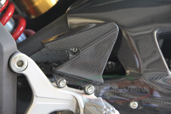 CARBONVANI - MV AGUSTA F4 CARBON FIBER HEEL GUARDS (PAIR) (2010+) CARBONVANI - MV AGUSTA F4 CARBON FIBER HEEL GUARDS (PAIR) (2010+)
