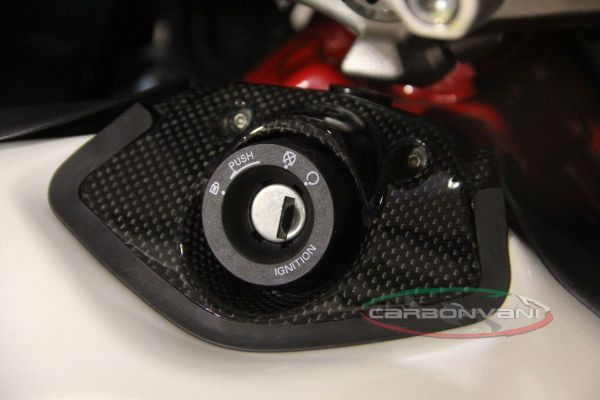 CARBONVANI - MV AGUSTA TURISMO VELOCE CARBON FIBER KEY COVER CARBONVANI - MV AGUSTA TURISMO VELOCE CARBON FIBER KEY COVER