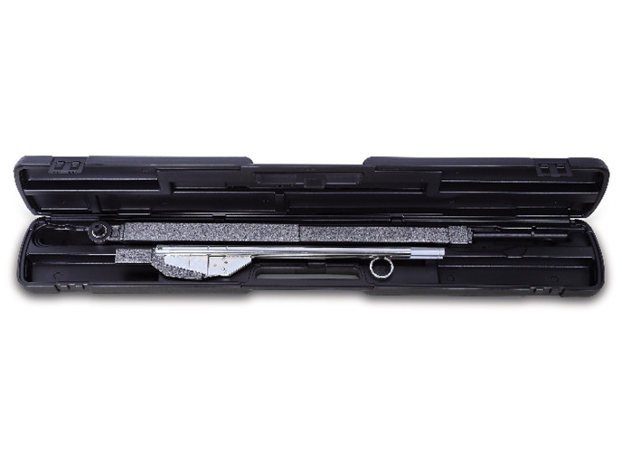 Beta Tools Model 677 Cp200-Break-Back Torque Wrenches in Case Beta Tools Model 677 Cp200-Break-Back Torque Wrenches in Case