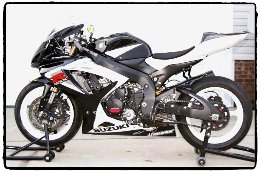 TechSpec Tank Grip Pads for the Suzuki GSXR600 / 750 (0607)