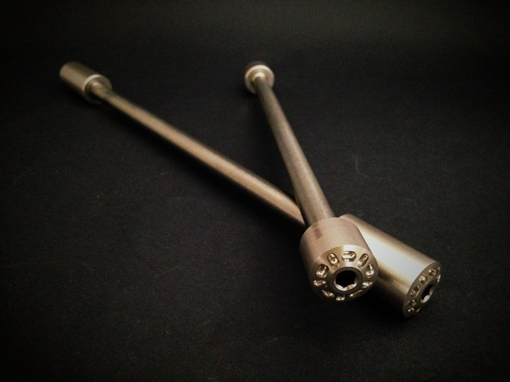 AEM FACTORY - DUCATI MONSTER 696 / 796 / 1100 FRAME PLUG KIT PLUS TITANIUM ENGINE STUDS AEM FACTORY - DUCATI MONSTER 696 / 796 / 1100 FRAME PLUG KIT PLUS TITANIUM ENGINE STUDS